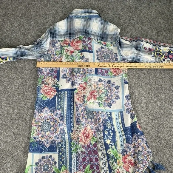 Andree by Unit Boho Tunic Top M Blue Plaid‎ Floral Embroidered Patchwork Tassels - Picture 12 of 14